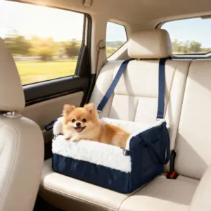 Seggiolino auto per cani PawHut con cintura di sicurezza e base antiscivolo portatile JUq 2